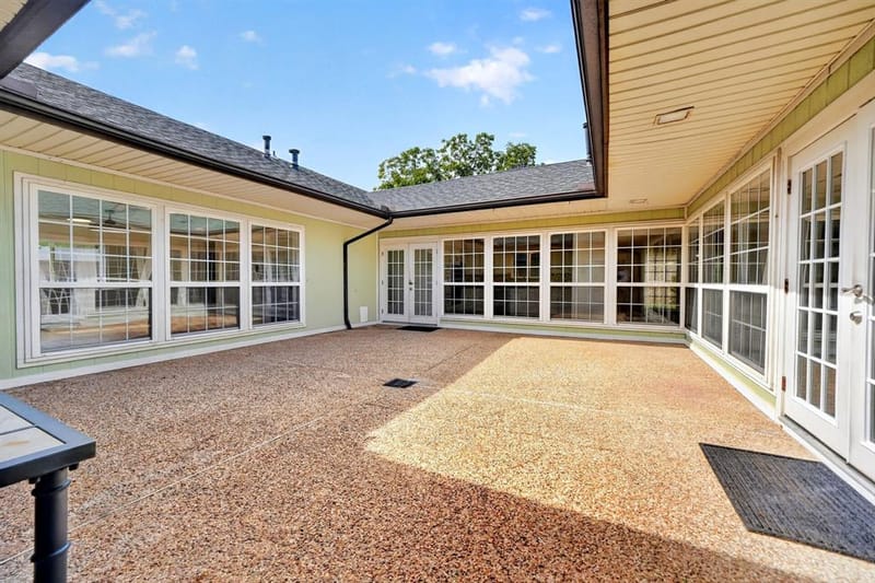 908 Via Barcelona, Mesquite TX 75150 - Photo 4