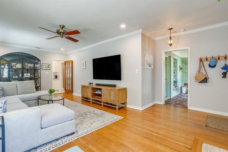 2209 Tremont Avenue, Fort Worth TX 76107 - Photo 9