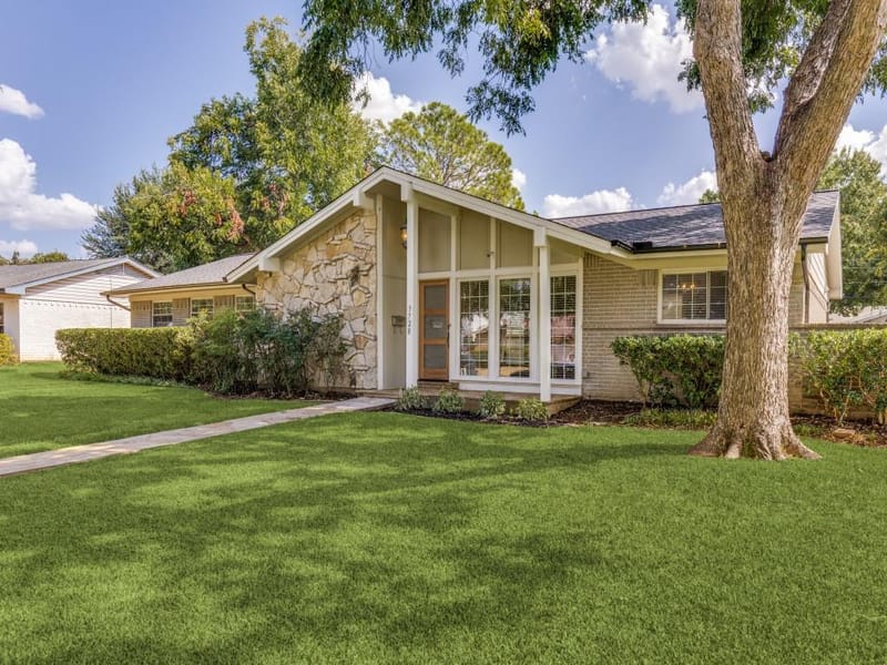3728 Clubway Lane, Farmers Branch TX 75244 - Photo 2