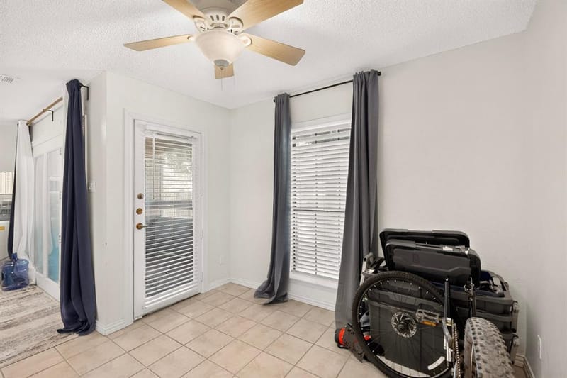 1909 Chasewood Circle # 112, Arlington TX 76011 - Photo 22