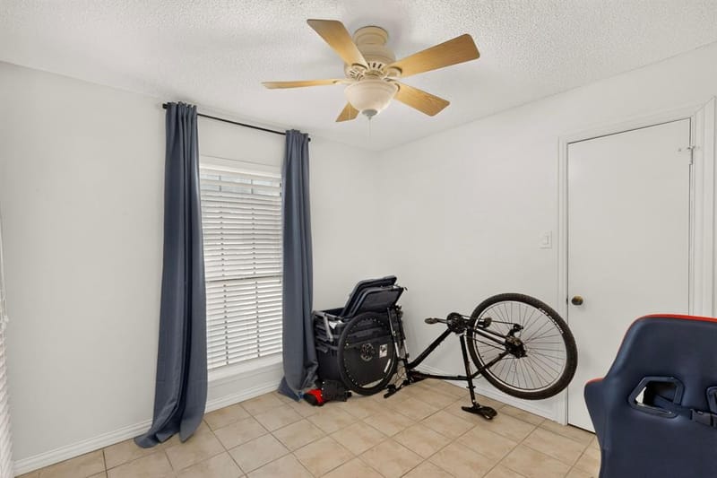 1909 Chasewood Circle # 112, Arlington TX 76011 - Photo 21