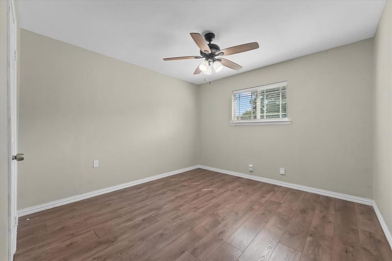 1900 Alan A Dale Road, Arlington TX 76013 - Photo 10