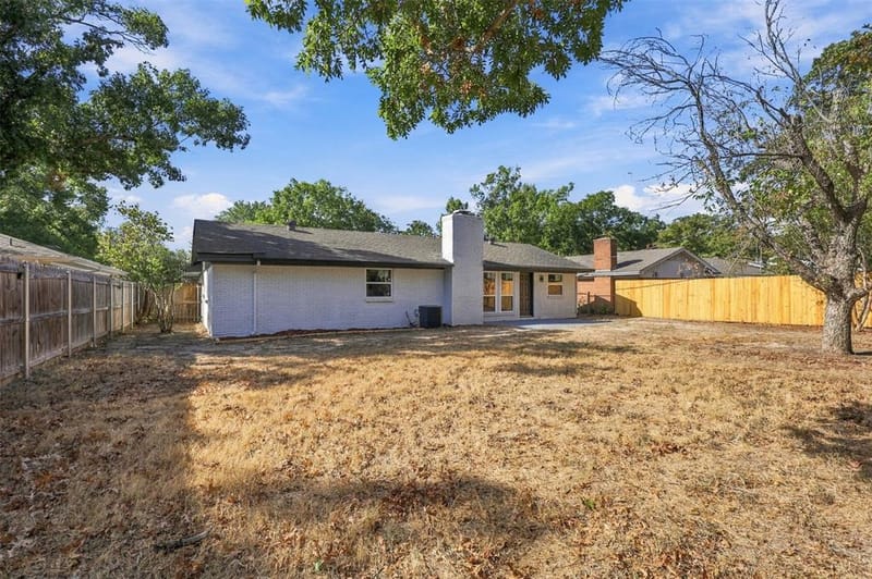 1709 Northaven Court, Arlington TX 76012 - Photo 18