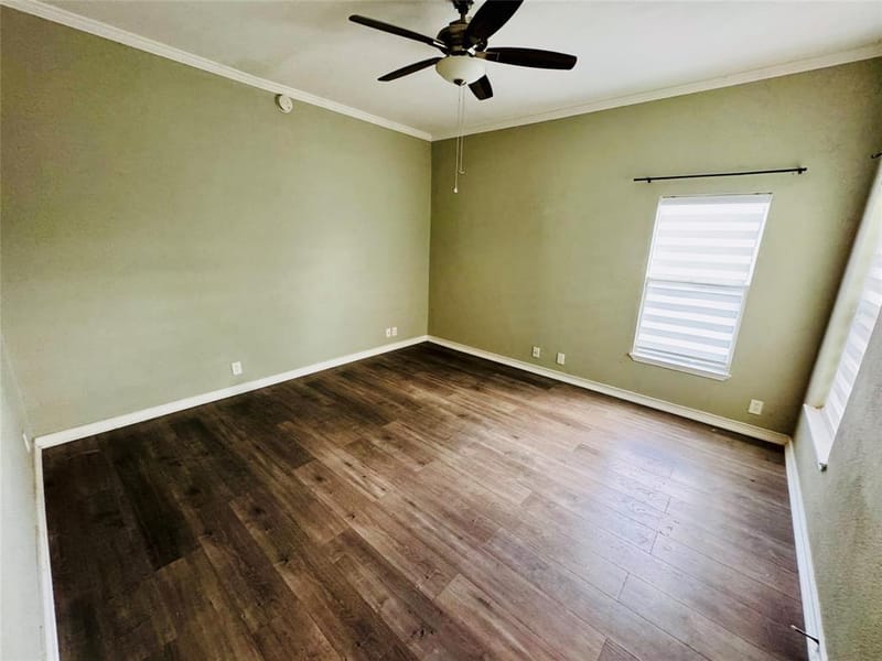 1712 Smokehouse Road, Granbury TX 76049 - Photo 5
