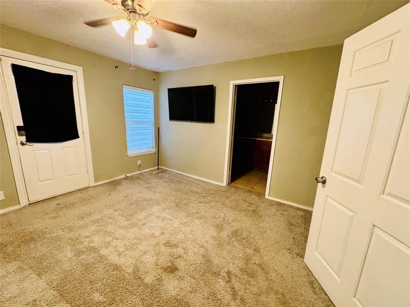 1712 Smokehouse Road, Granbury TX 76049 - Photo 20