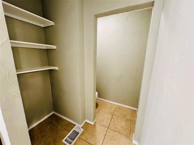 1712 Smokehouse Road, Granbury TX 76049 - Photo 24