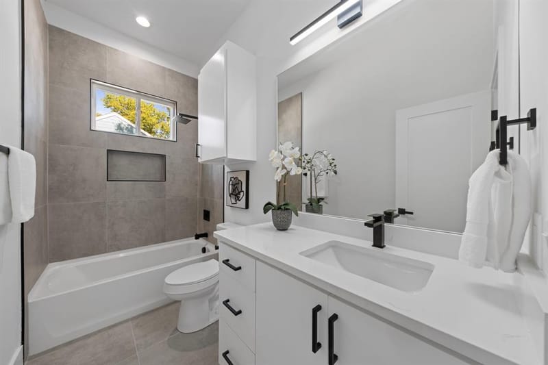 1429 E Ann Arbor Avenue, Dallas TX 75216 - Photo 20