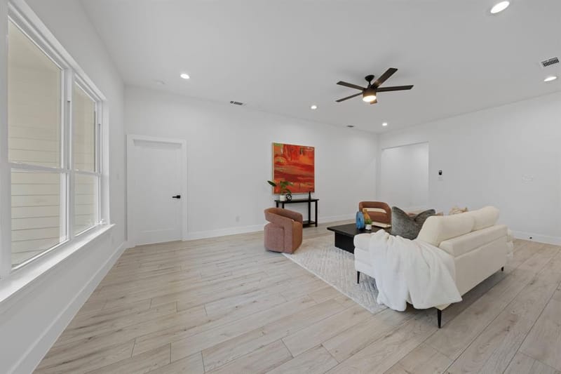 1429 E Ann Arbor Avenue, Dallas TX 75216 - Photo 4