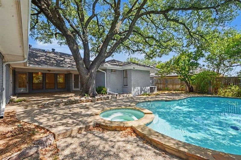 9632 Robin Meadow Drive, Dallas TX 75243 - Photo 39
