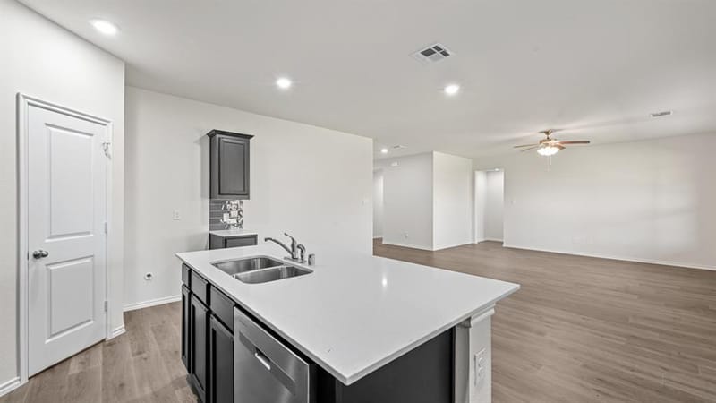 228 Jockey Drive, Waxahachie TX 75165 - Photo 6