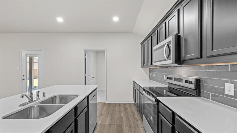 228 Jockey Drive, Waxahachie TX 75165 - Photo 8