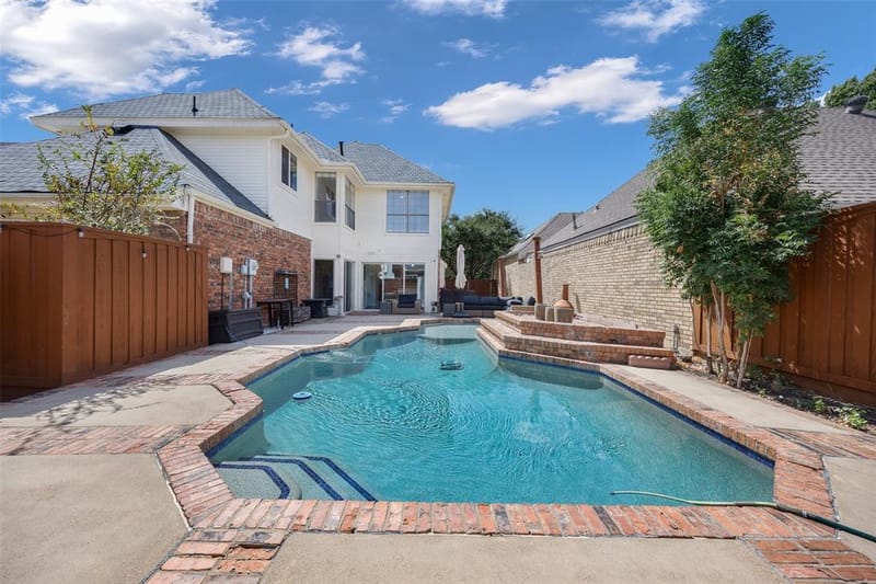 1812 Seminary Drive, Plano TX 75075