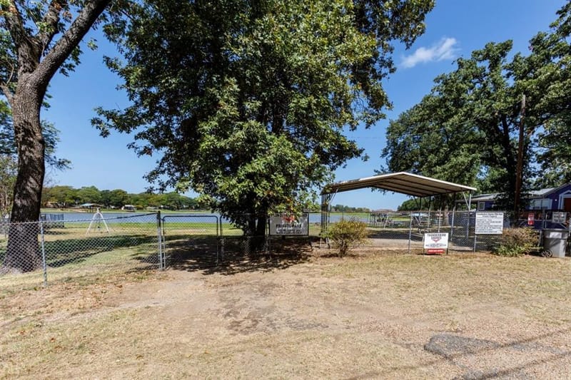 138 Erie Street, Gun Barrel City TX 75156 - Photo 24