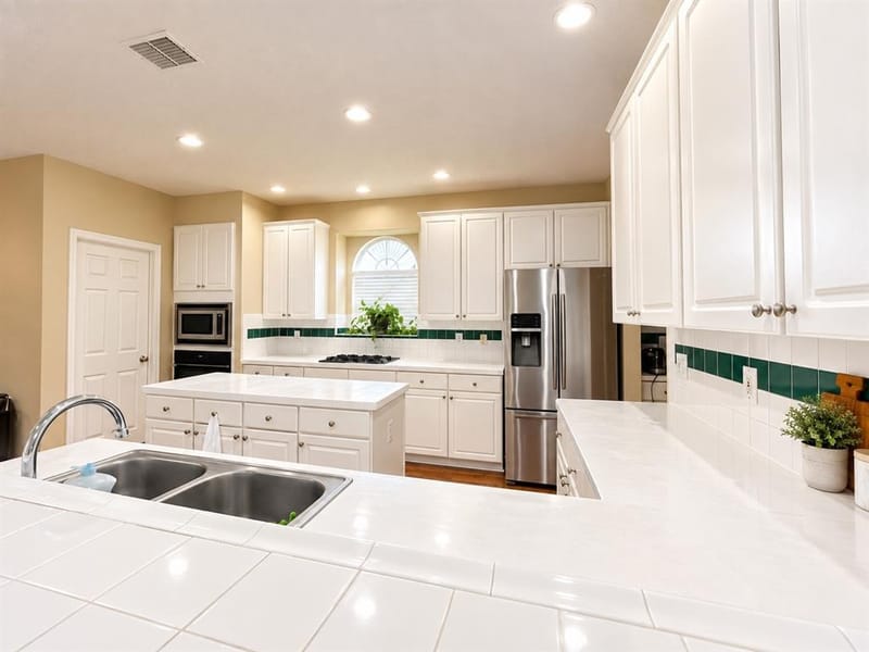 10316 Donley Drive, Irving TX 75063 - Photo 6