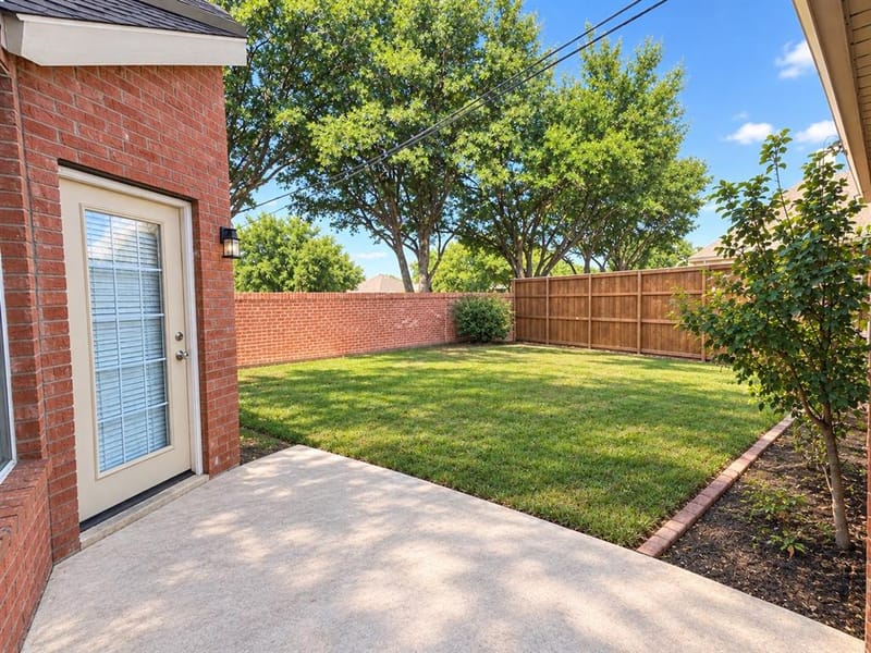 10316 Donley Drive, Irving TX 75063 - Photo 9