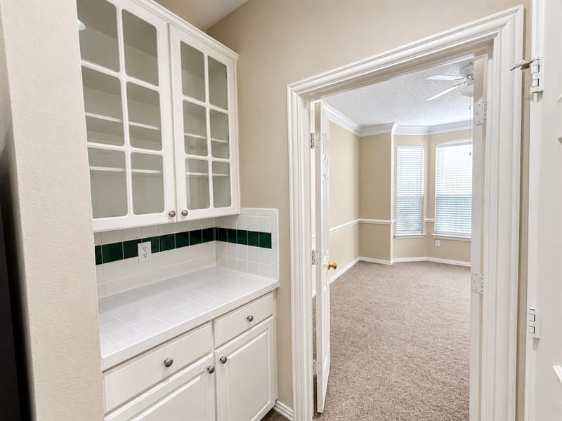10316 Donley Drive, Irving TX 75063 - Photo 8