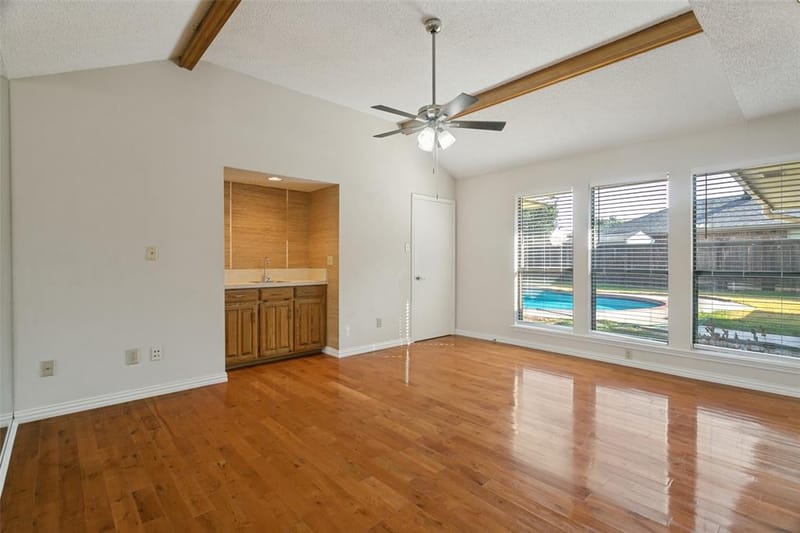 1927 E Branch Hollow Drive, Carrollton TX 75007 - Photo 13