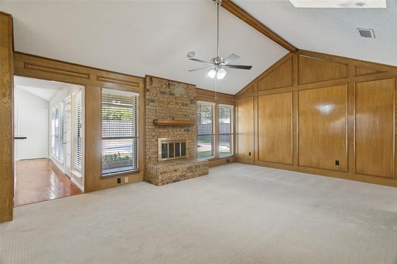 1927 E Branch Hollow Drive, Carrollton TX 75007 - Photo 4