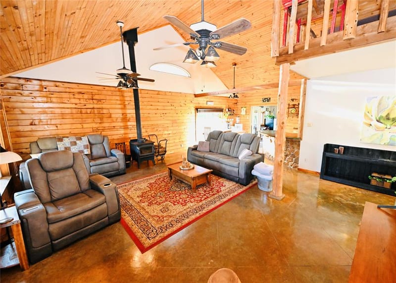 17311 E HWY 82 Hwy 82 E, Honey Grove TX 75446 - Photo 20