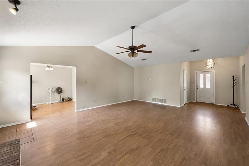 7 Mills Court, Mansfield TX 76063 - Photo 12