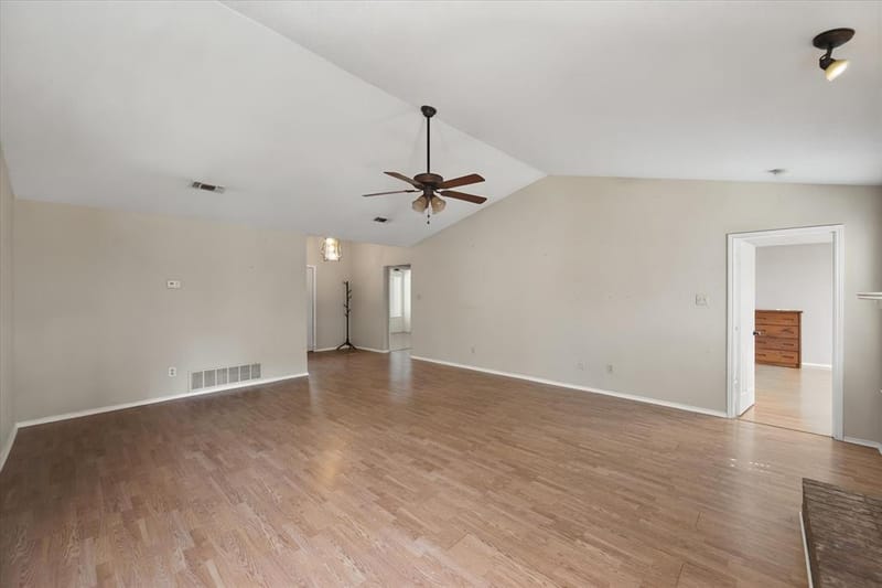 7 Mills Court, Mansfield TX 76063 - Photo 11