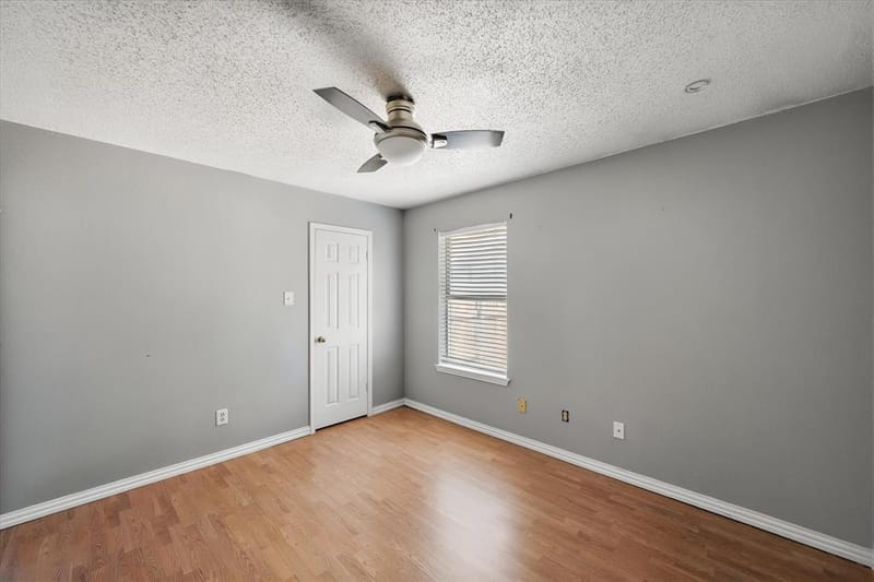 7 Mills Court, Mansfield TX 76063 - Photo 29