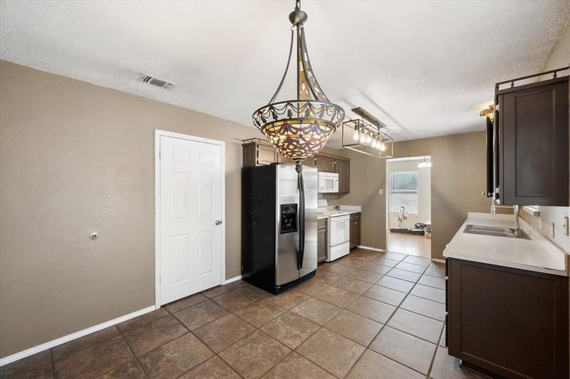 7 Mills Court, Mansfield TX 76063 - Photo 21