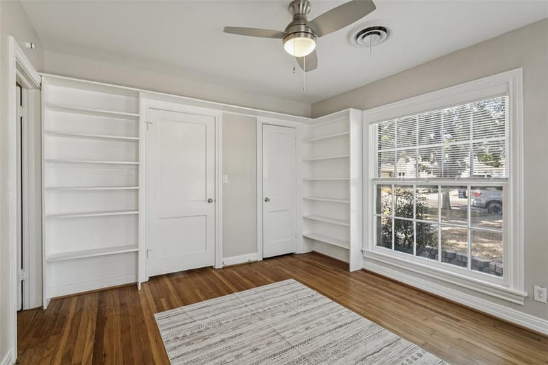 4925 Pershing Avenue, Fort Worth TX 76107 - Photo 12