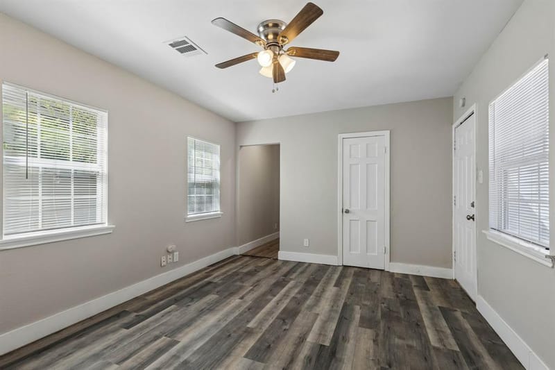 227 S Hampton Road, Dallas TX 75208 - Photo 10