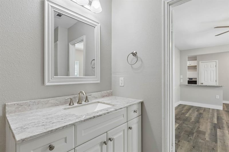 227 S Hampton Road, Dallas TX 75208 - Photo 14
