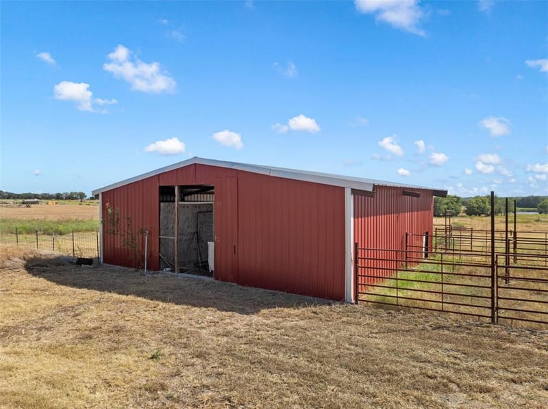 3370 County Road 303, Oglesby TX 76561 - Photo 30
