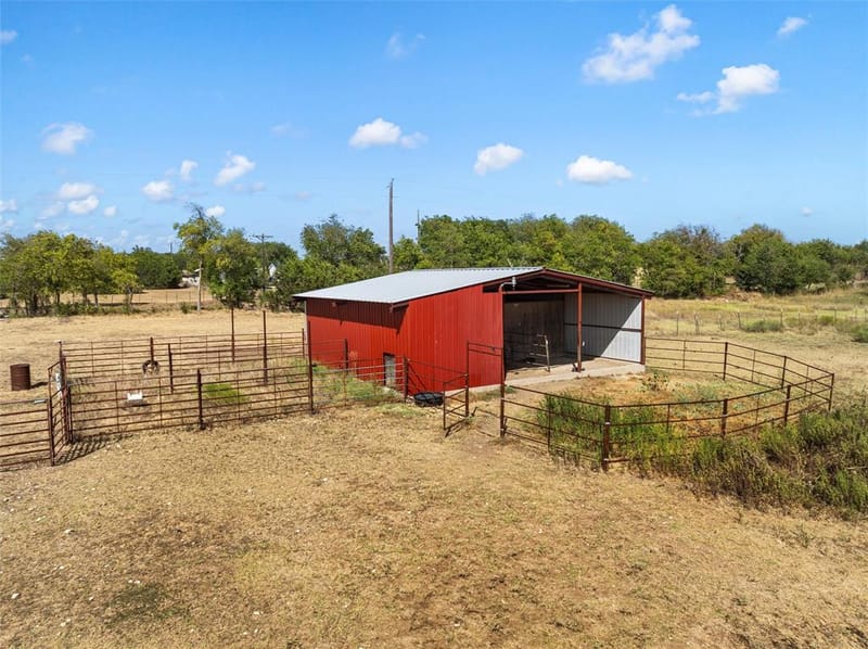 3370 County Road 303, Oglesby TX 76561 - Photo 31