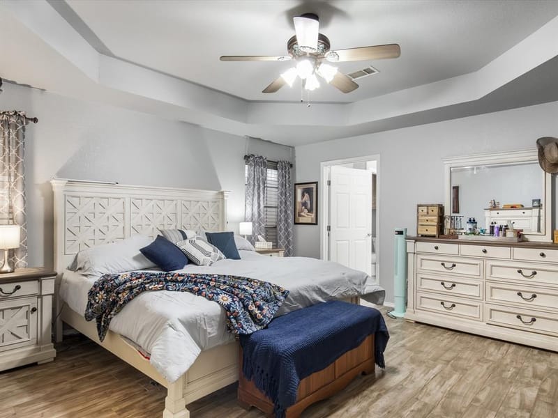 102 Oakwood Place, Joshua TX 76058 - Photo 15