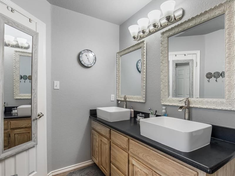 102 Oakwood Place, Joshua TX 76058 - Photo 19