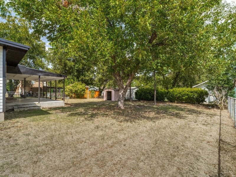 107 N Avenue P, Clifton TX 76634 - Photo 23