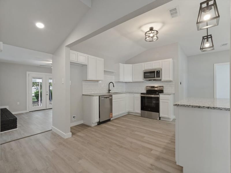 107 N Avenue P, Clifton TX 76634 - Photo 13
