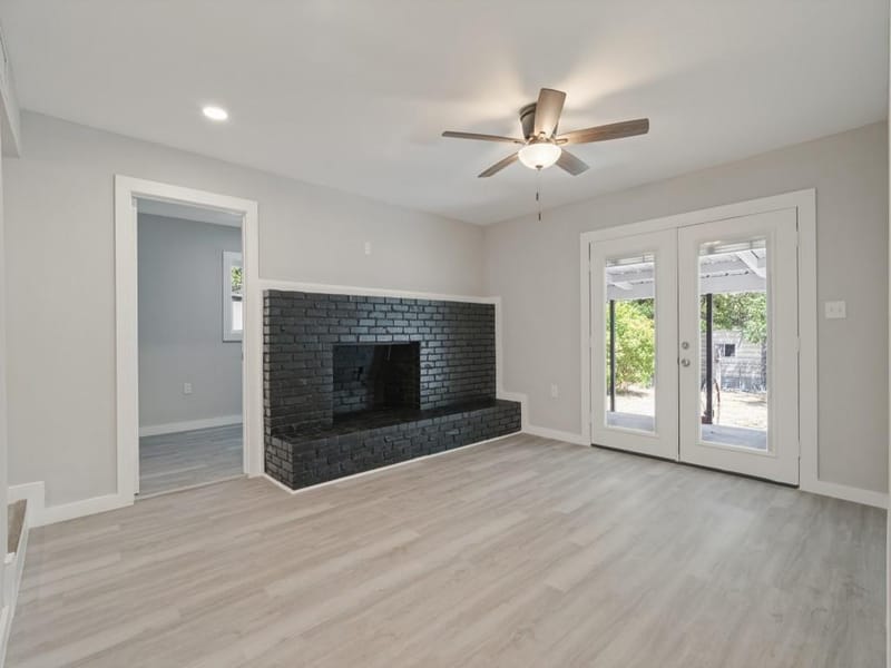 107 N Avenue P, Clifton TX 76634 - Photo 5
