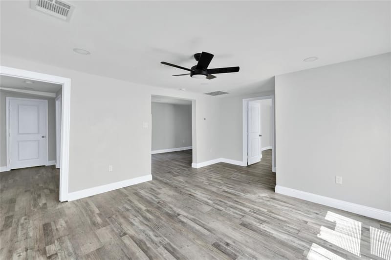 501 N Miller Street, Decatur TX 76234 - Photo 7