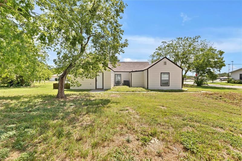 501 N Miller Street, Decatur TX 76234 - Photo 21
