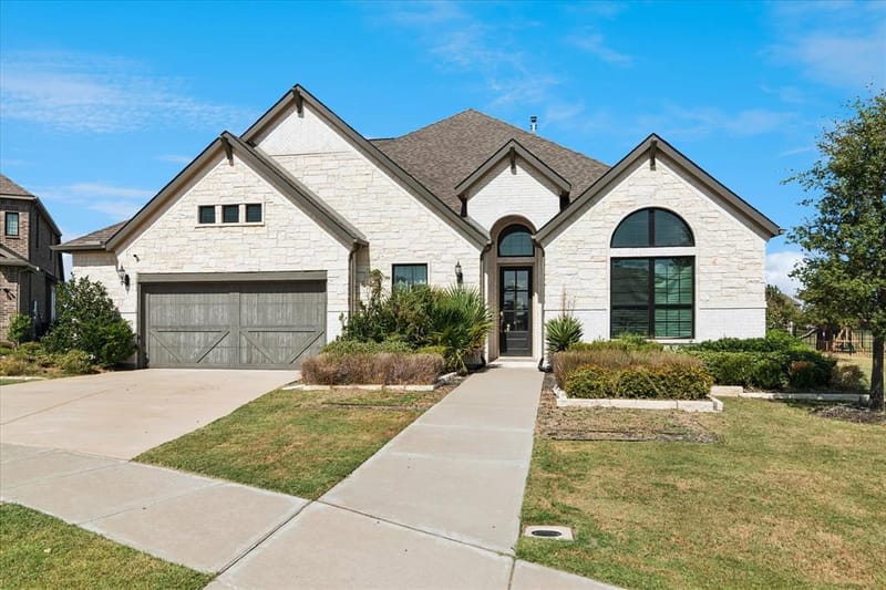 2800 Monument Court, Heath TX 75126