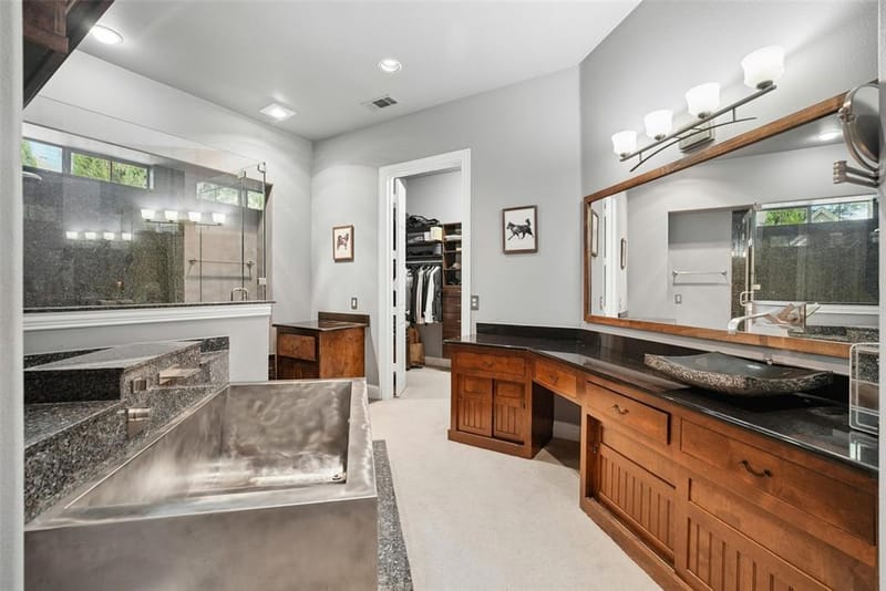 8319 Midway Road, Dallas TX 75209 - Photo 13