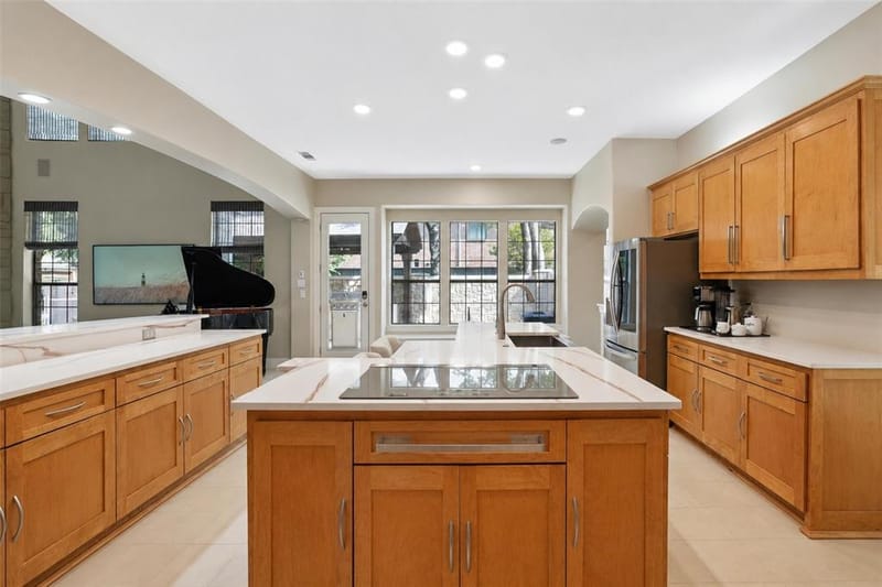 8319 Midway Road, Dallas TX 75209 - Photo 5