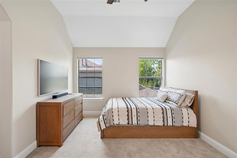8319 Midway Road, Dallas TX 75209 - Photo 19