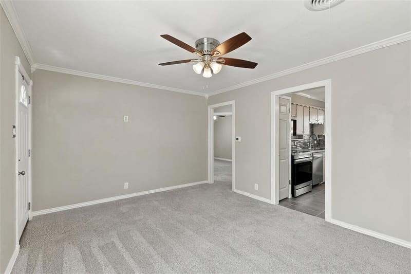 605 NE 33rd Street, Grand Prairie TX 75050 - Photo 6