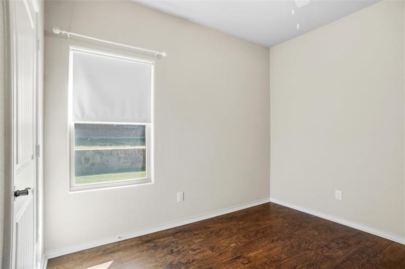 1221 Glenwood Drive, Azle TX 76020 - Photo 10
