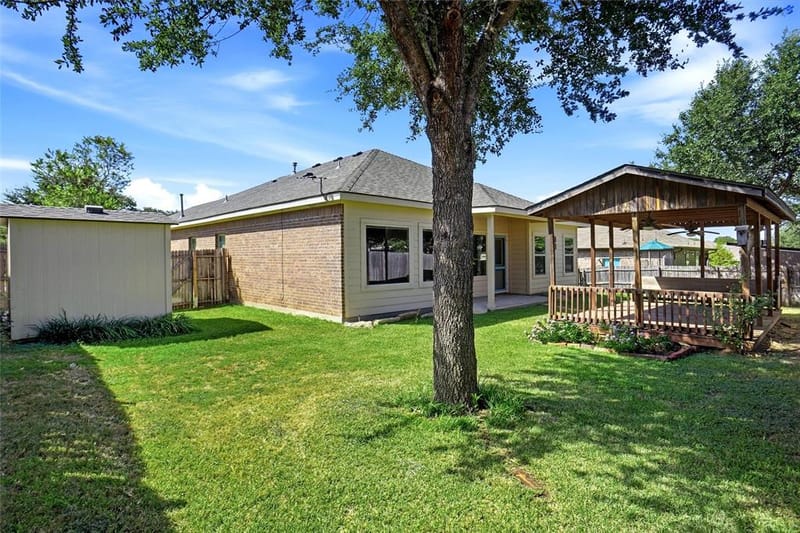 1221 Glenwood Drive, Azle TX 76020 - Photo 15