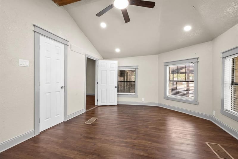 602 SE 18th Street, Mineral Wells TX 76067 - Photo 13