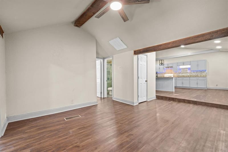 602 SE 18th Street, Mineral Wells TX 76067 - Photo 9