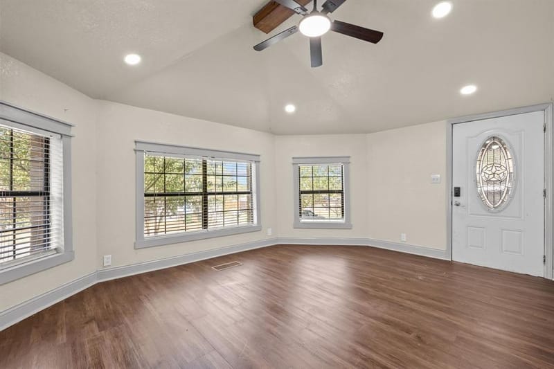 602 SE 18th Street, Mineral Wells TX 76067 - Photo 11