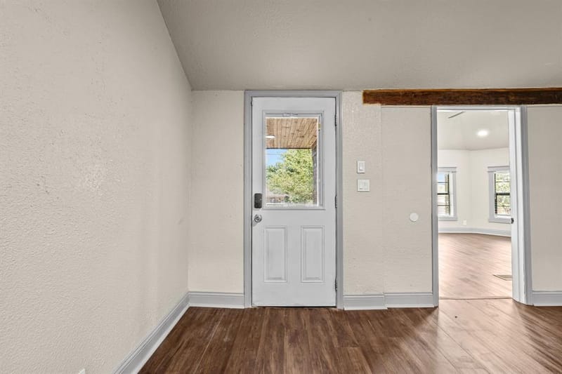 602 SE 18th Street, Mineral Wells TX 76067 - Photo 8